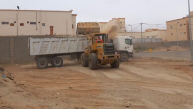 بلدية بيشة تُزيل ٩٦٨٠ مترًا من النفايات والأنقاض في أسبوع