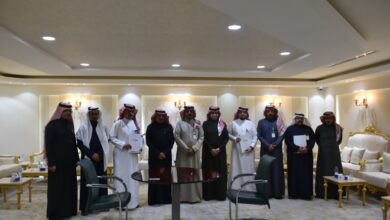 غرفة أبها تناقش التحديات التي تواجه رجال الأعمال مع فرع وزارة الموارد البشرية بعسير