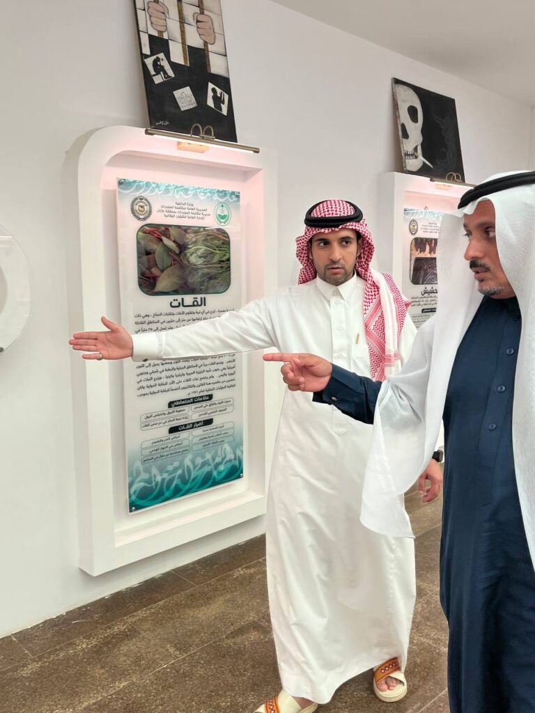 مدير فرع الافتاء بجازان يزور مركز الامير محمد بن ناصر للتوعية الوقائية
