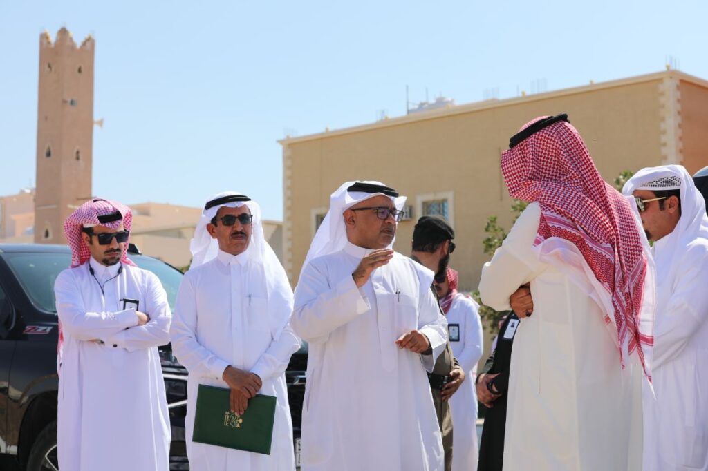 أمين الطائف يقف على مشاريع الخرمة ورنية