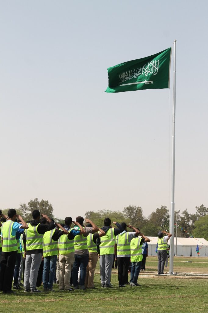 يوم العلم.. مناسبة لتعزيز القيم الوطنية