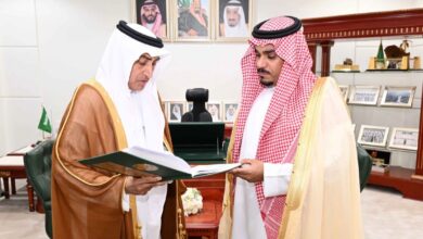 نائب أمير نجران يتسلم تقرير إنجازات مشاريع وزارة النقل في المنطقة