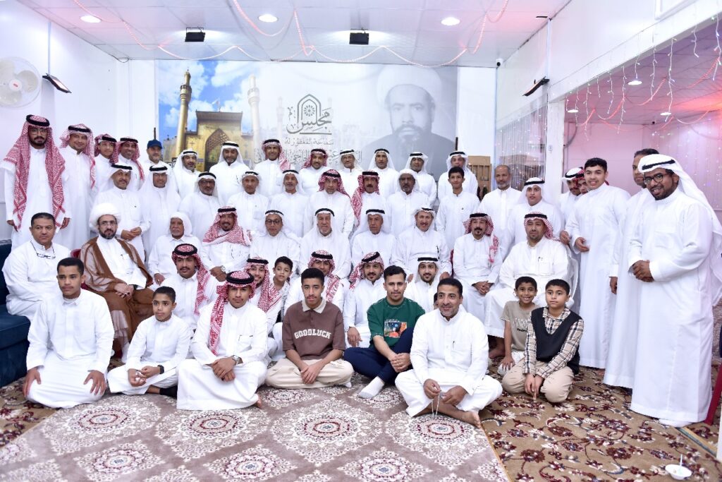 أسرة الحاجي بالأحساء يستقبلون المهنئين بعيد الفطر