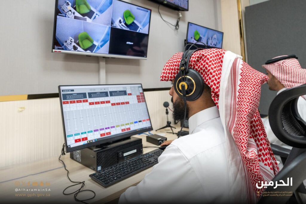 بث رقمي باللغات للعالم من مكة المكرمة
