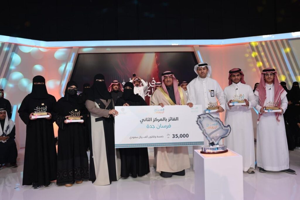 وزير التعليم يتوج فرسان عسير بلقب فرسان التعليم للموسم الثالث