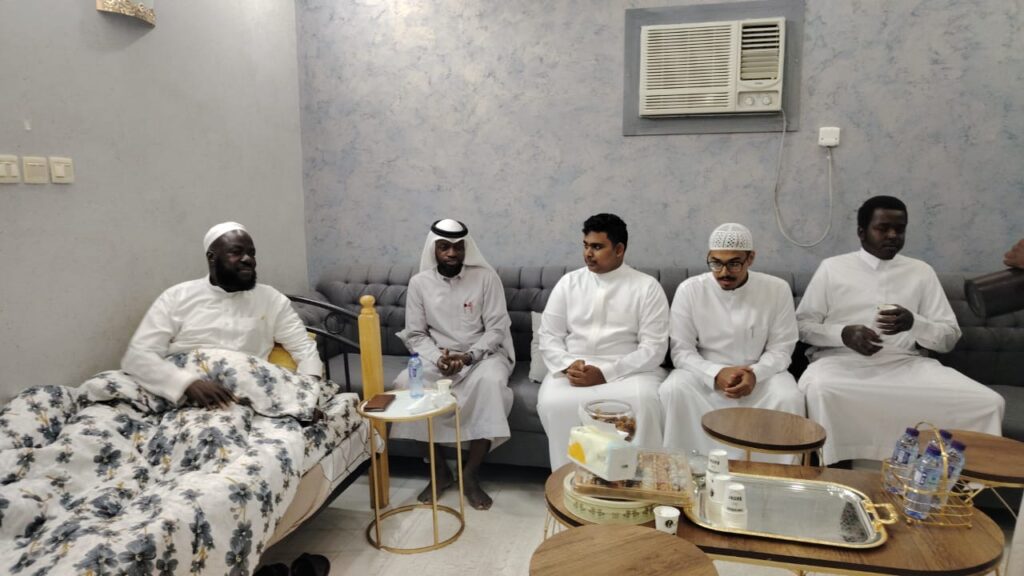 معلم وطلاب جامع الشعلان يزورون الاعلامي محمد رابع