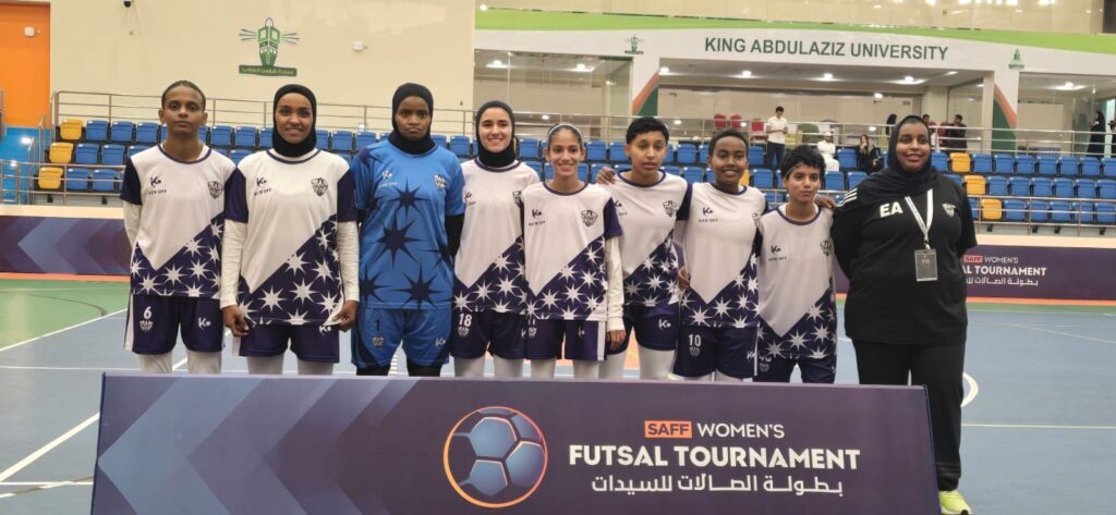 نجمة جدة تقلب الطاولة بسباعية 