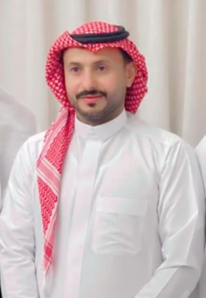 ترقية عبده محمد حمد عريبي للمرتبة التاسعة ببلدية أحد المسارحة