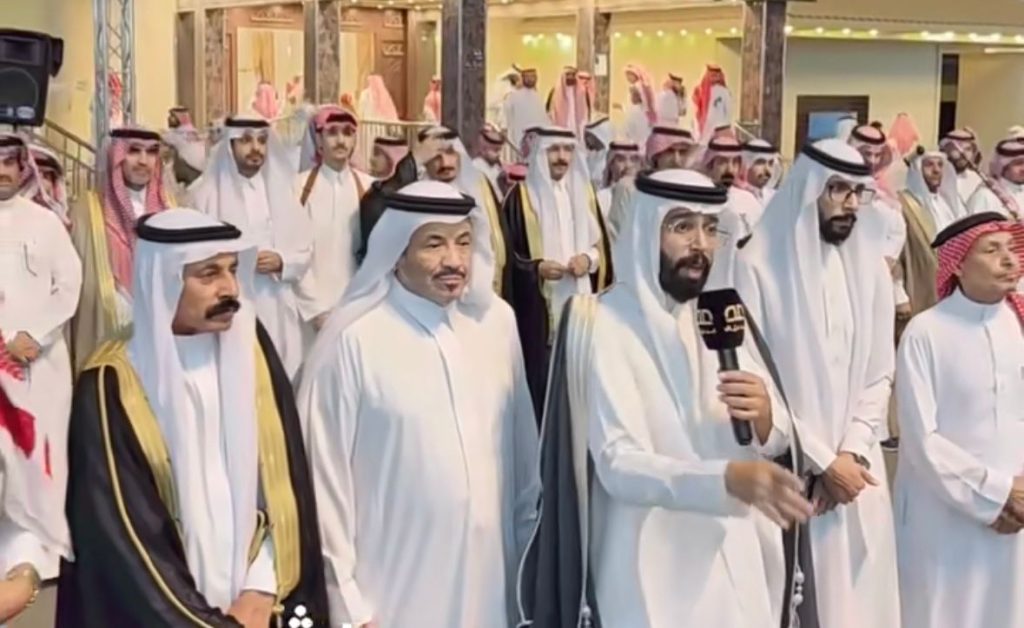 احتفل الشاعر عبدالرحمن الشملاني بزواجه
