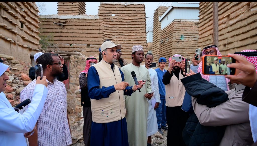 قافلة أجاويد السياحية تنطلق من أبها إلى سراة عبيدة لتعزيز التعريف بالمواقع التراثية