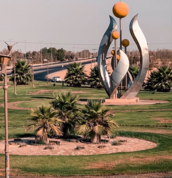 أهالي الأحياء الشمالية بمحافظة طبرجل يناشدون بإنشاء فتحات مرورية وطرق خدمة