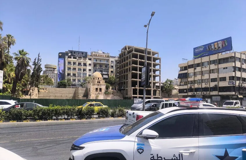 الأمن السوري ينفذ انتشارا واسعا في بلدة جديدة عرطوز بريف دمشق عقب مشاجرة جماعية