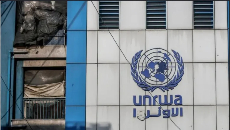 الجيش الإسرائيلي يبدأ إجراءات إخلاء وهدم مجمع للأونروا في كفر عقب