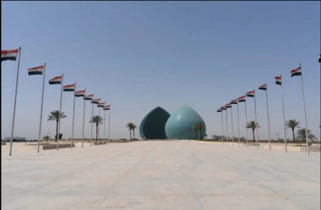 العراق يطلق برنامجا لمحو الأمية يستهدف نحو 20 ألف موظف في وزارة الكهرباء