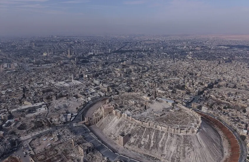 جدل في حلب حول المولد النبوي.. بين الاحتفال و