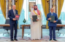 تحسبا لهجوم محتمل.. إسرائيل تجهز قواتها قرب مثلث حدودي يطل على 3 دول عربية
