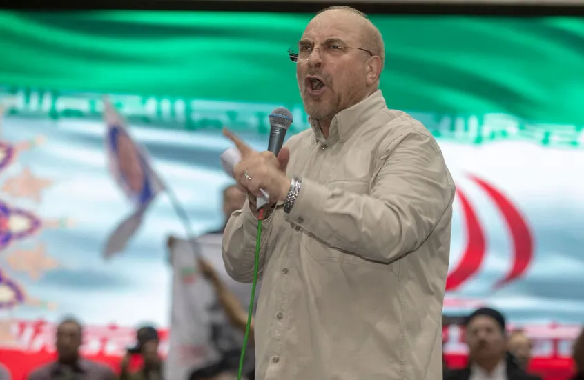 ترامب: لست ملزما بالإعلان عما إذا كنا سنفرض عقوبات على البنوك الصينية التي تتعامل مع إيران