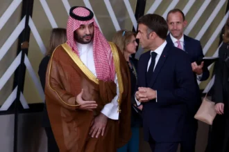 عقود مليارية وتعاون دفاعي استراتيجي وتوافق في ملفات سوريا وهرمز ولبنان.. حصيلة زيارة بن سلمان لفرنسا
