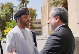 عُمان وإيران تتفقان على إنشاء ممر ملاحي مؤقت مشترك في مضيق هرمز