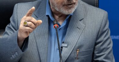 متحدث الحرس الثوري الإيراني: نستطيع استهداف غرف محركات السفن في النقاط الحساسة