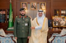 محافظ الأحساء يقلد مدير سجن المحافظة رتبته الجديدة