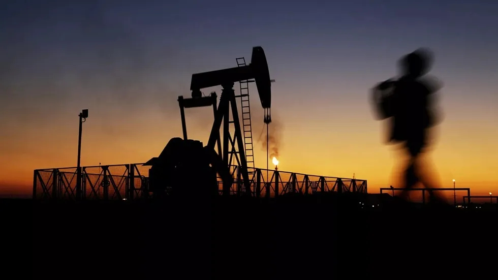 البنتاغون يحصل على حق شراء تفضيلي للنفط الفنزويلي بسعر التكلفة بموجب صفقة جديدة البنتاغون يحصل على حق شراء تفضيلي للنفط الفنزويلي بسعر التكلفة بموجب صفقة جديدة