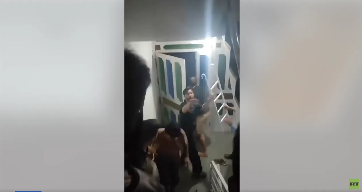 بعد هجوم على سكنهم.. لجنة عراقية تتابع قضية الطلبة في جامعة سمنان الإيرانية