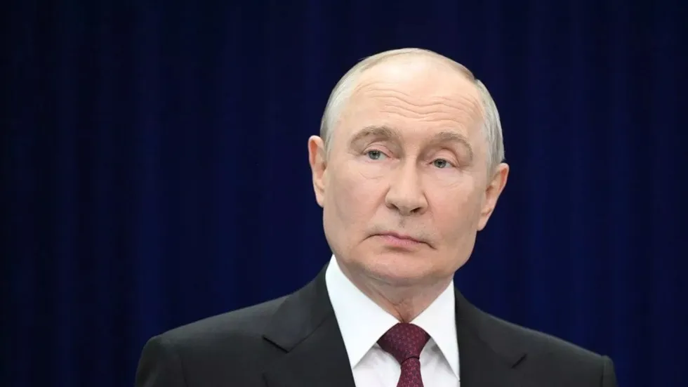 بوتين: تصريحات زيلينسكي بشأن إغلاق الأجواء الروسية “إرهاب دولة”
