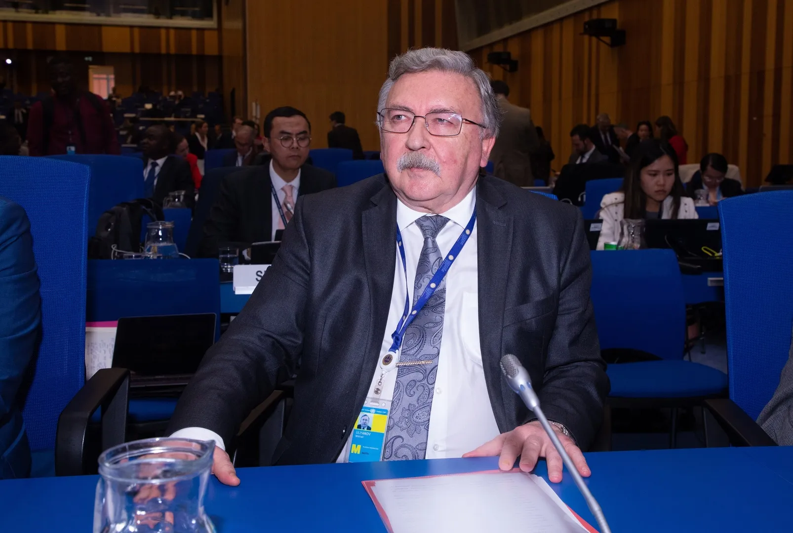موسكو تحذر من تصعيد جديد بعد قرار الوكالة الدولية للطاقة الذرية بشأن إيران