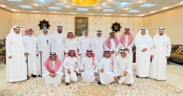 وفاءٌ لأهل العطاء قيادات تعليم عسير تستذكر مسيرة آل خشيل في بيشة