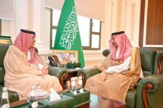 وكيل إمارة جازان يلتقي مدير فرع الهيئة العامة للنقل