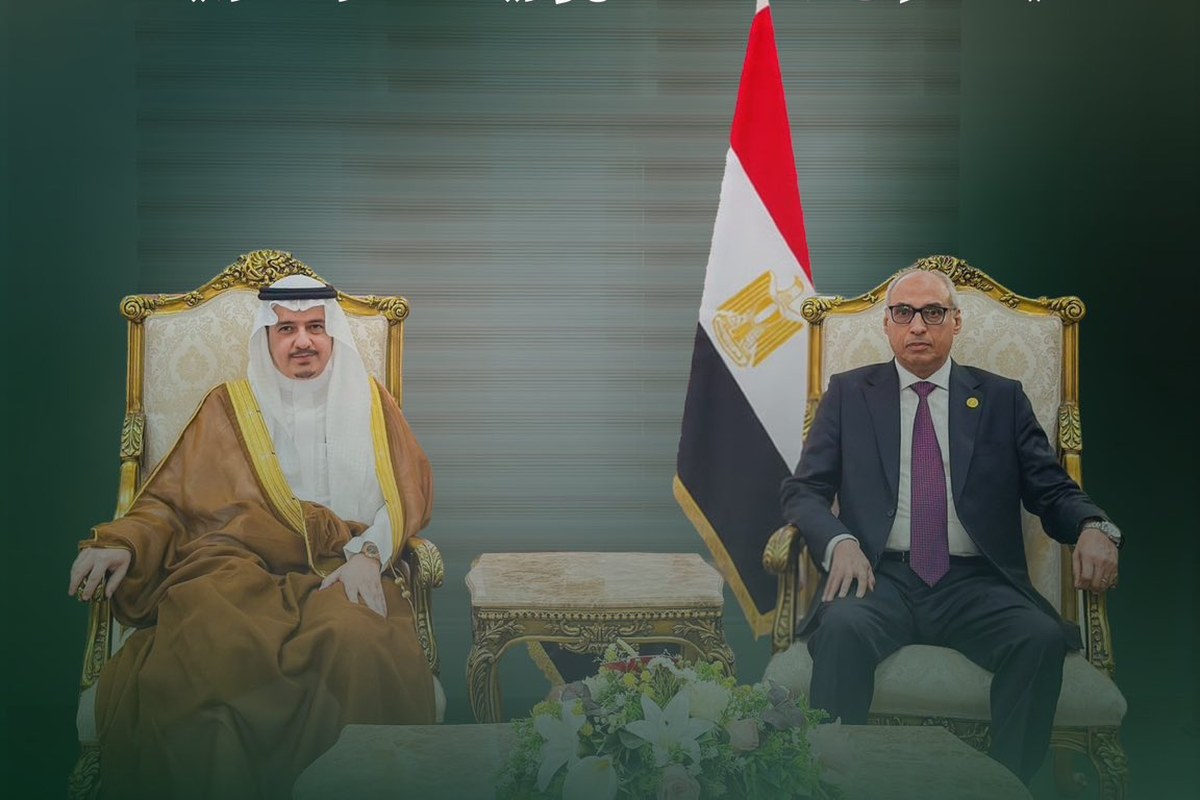 رئيس ديوان المظالم الدكتور علي الأحيدب ورئيس مجلس الدولة المصري في القاهرة