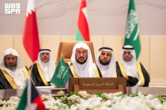 جانب من الاجتماع الثاني عشر للوزراء المسؤولين عن الشؤون الإسلامية والأوقاف بدول مجلس التعاون في المنامة