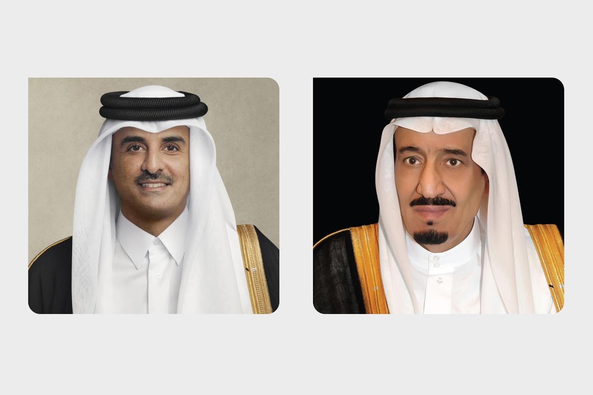 خادم الحرمين الشريفين الملك سلمان بن عبدالعزيز وأمير دولة قطر الشيخ تميم بن حمد