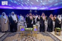 نائب أمير الحدود الشمالية خلال حفل الزواج الجماعي في عرعر