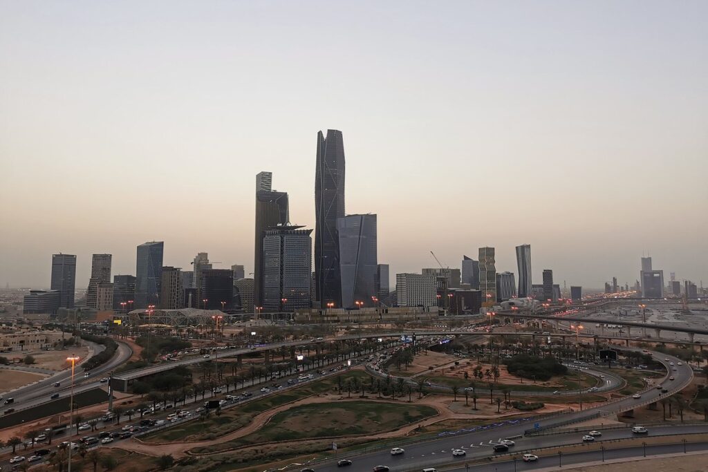 مركز الملك عبدالله المالي في الرياض ضمن خبر الإفصاح عن الاستدامة