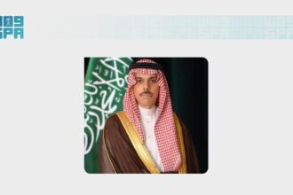 سمو وزير الخارجية يعزي نظيره الإسباني هاتفيًا في ضحايا حادث اصطدام القطارين