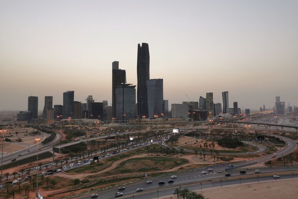 مركز الملك عبدالله المالي في الرياض، صورة تعبيرية لخبر مؤشر الأسهم السعودية