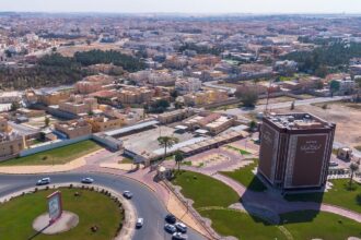 منظر جوي لمحافظة عنيزة بمنطقة القصيم