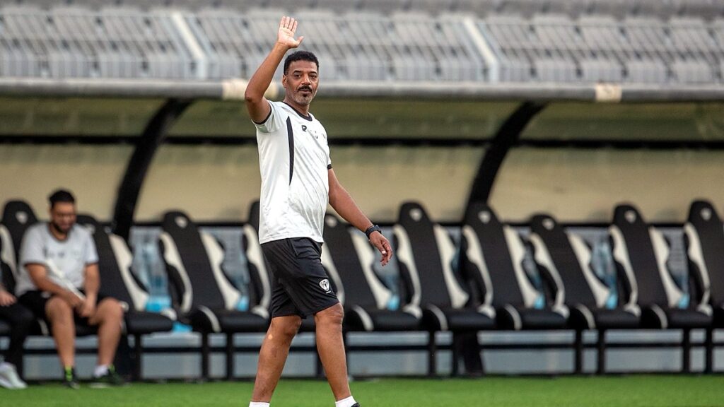 دوري الدرجة الأولى - من تدريبات فريق هجر استعدادًا لمواجهة البكيرية