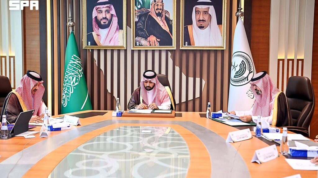 روزنامة فعاليات جازان - سمو أمير جازان يرأس اجتماع روزنامة الفعاليات