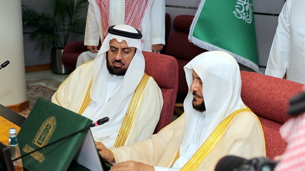برنامج قيم وانتماء - وزير الشؤون الإسلامية خلال لقائه بالدعاة في الشرقية